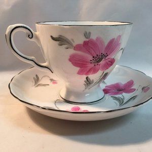 Tuscan Fine Bone China England Teacup Saucer White Pink Flower gray leaves